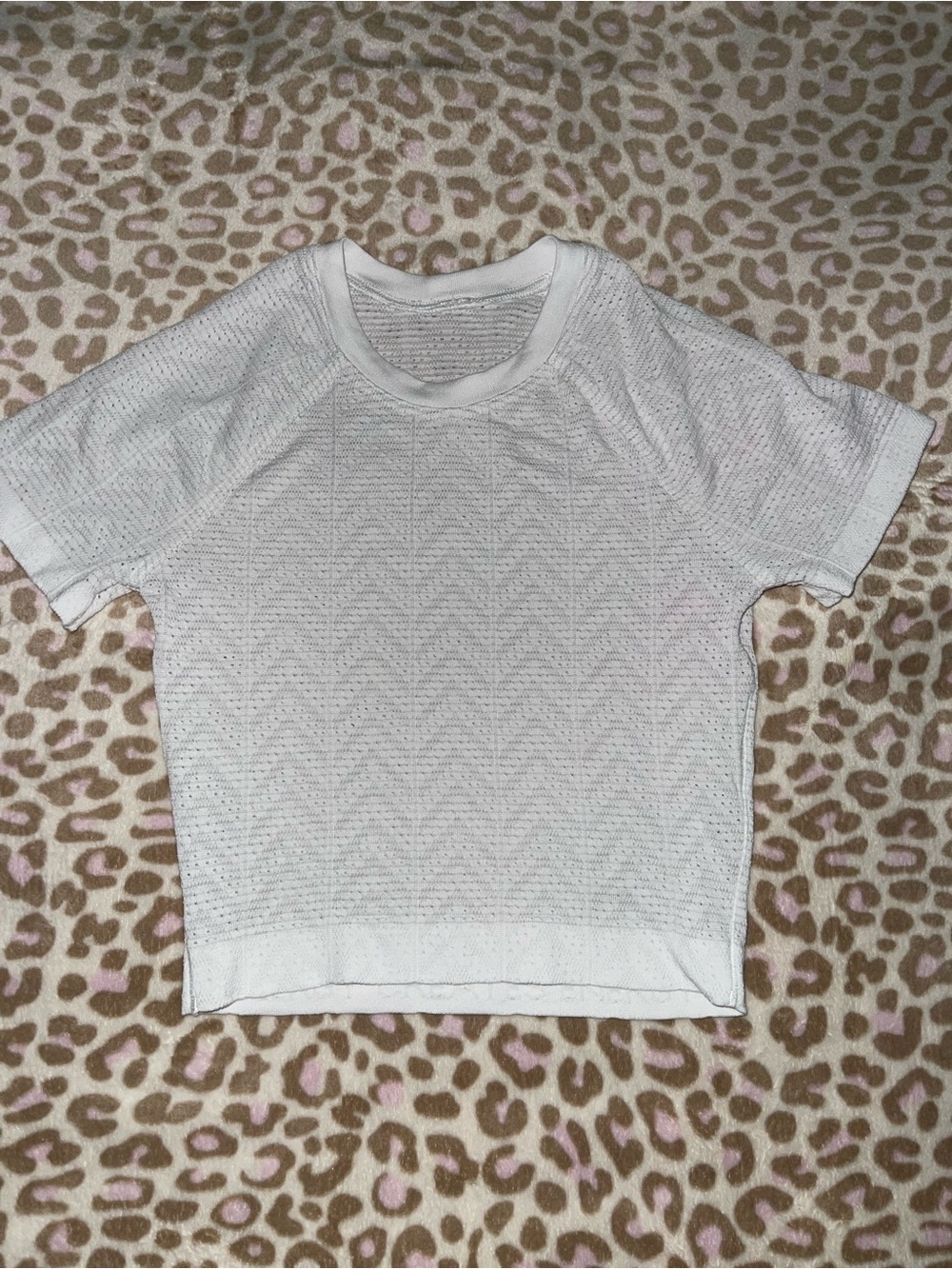 lululemon swiftly pointelle cropped short sleeve shirt size 0